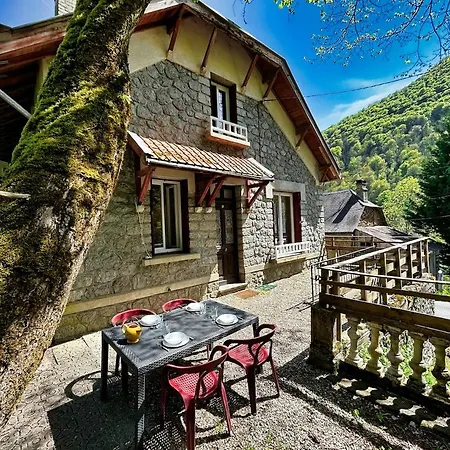 La Maison D'orle بيت للعطل *